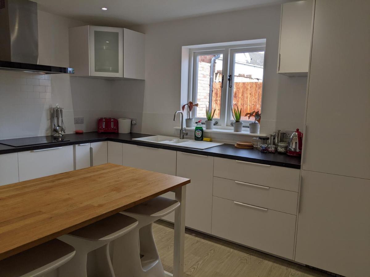 Characterful 2 Bed Cottage, Quiet Village Setting Ashleworth Bagian luar foto